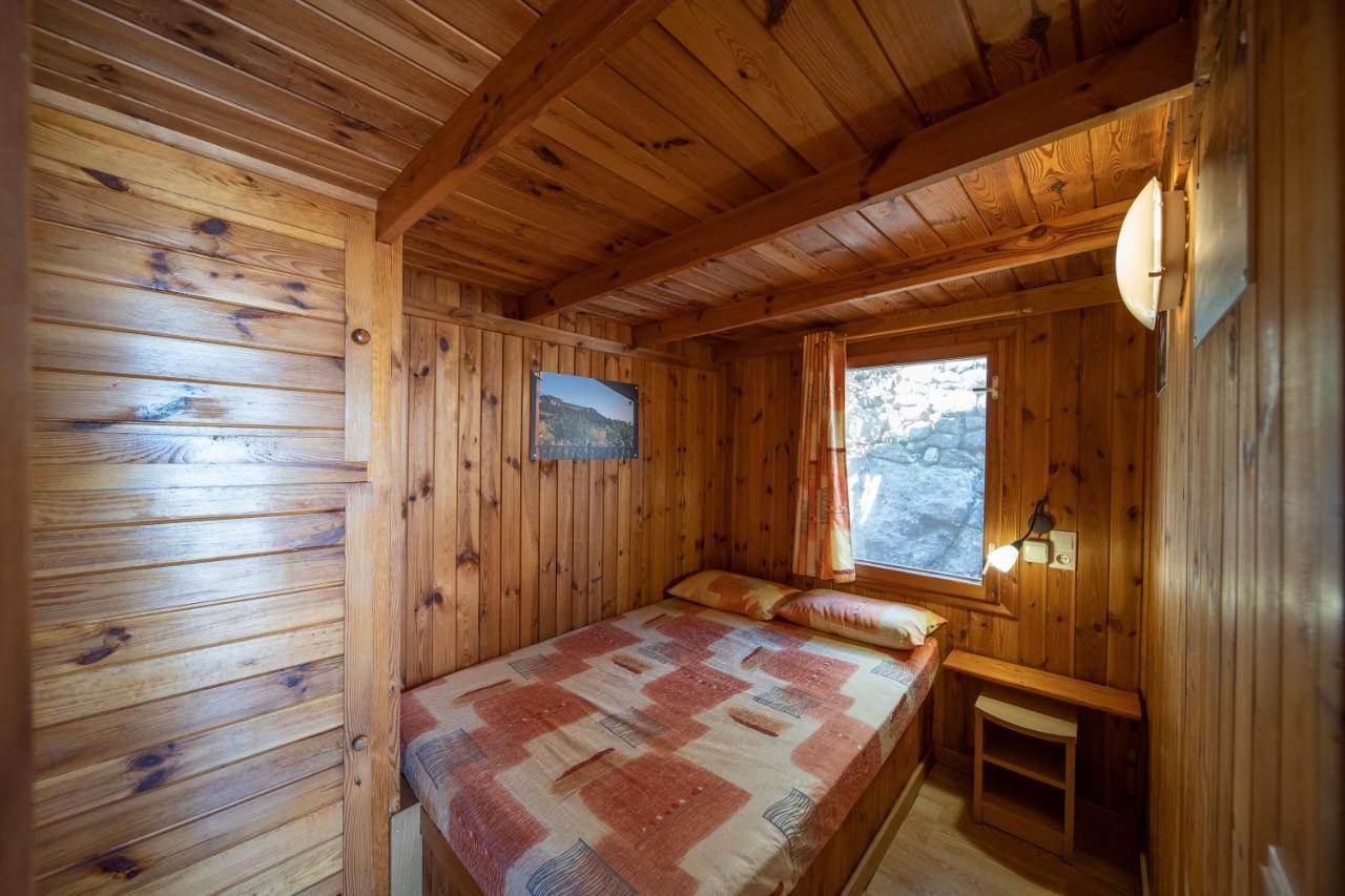 Camping Bungalow Serra De Prades Resort Vilanova de Prades Екстер'єр фото