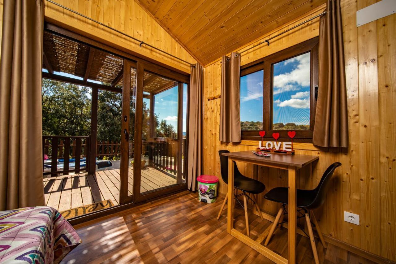 Camping Bungalow Serra De Prades Resort Vilanova de Prades Екстер'єр фото