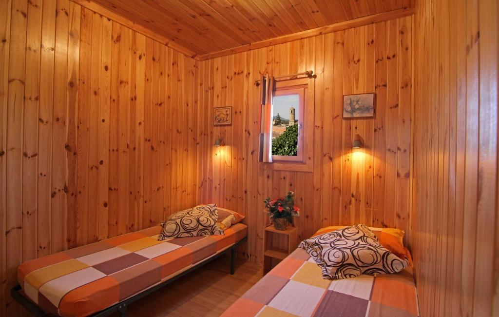 Camping Bungalow Serra De Prades Resort Vilanova de Prades Номер фото